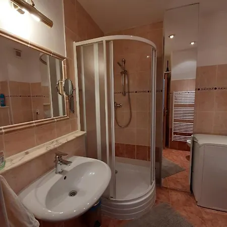 Apartment No. 2 Trziste 29 Karlovy Vary